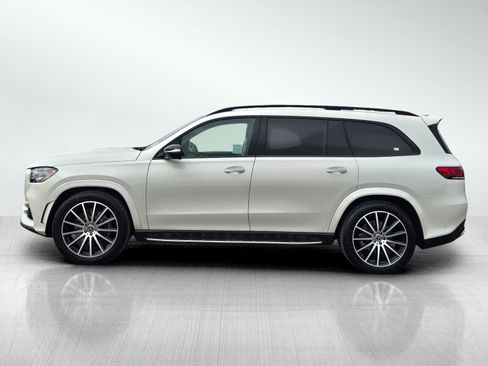 Used 2023 Mercedes-Benz GLS 450 4MATIC image 7