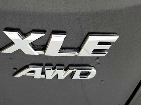 Certified 2025 Toyota RAV4 XLE AWD/4WD image 14