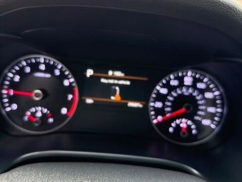 Certified 2024 Kia Forte GT-Line image 10