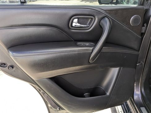 Used 2024 INFINITI QX80 Luxe image 25