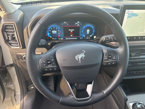 Used 2025 Ford Bronco Sport Outer Banks w/ Outer Banks Tech Package+ image 14