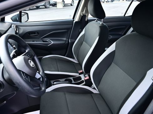 Used 2025 Nissan Versa S w/ S Plus Package FWD image 19