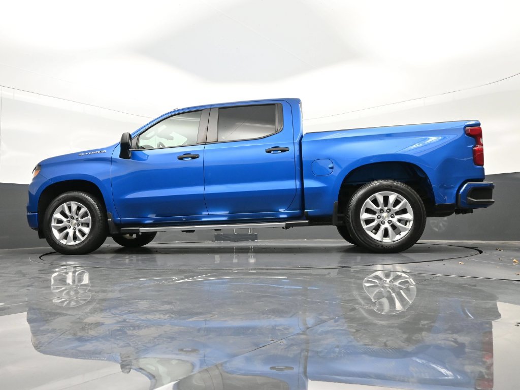 Used 2022 Chevrolet Silverado 1500 Custom RWD image 24