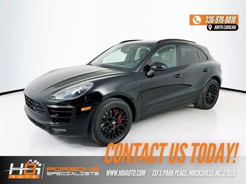 Used 2017 Porsche Macan GTS image 1