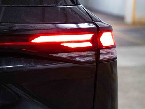 New 2026 Volkswagen Tiguan S image 6