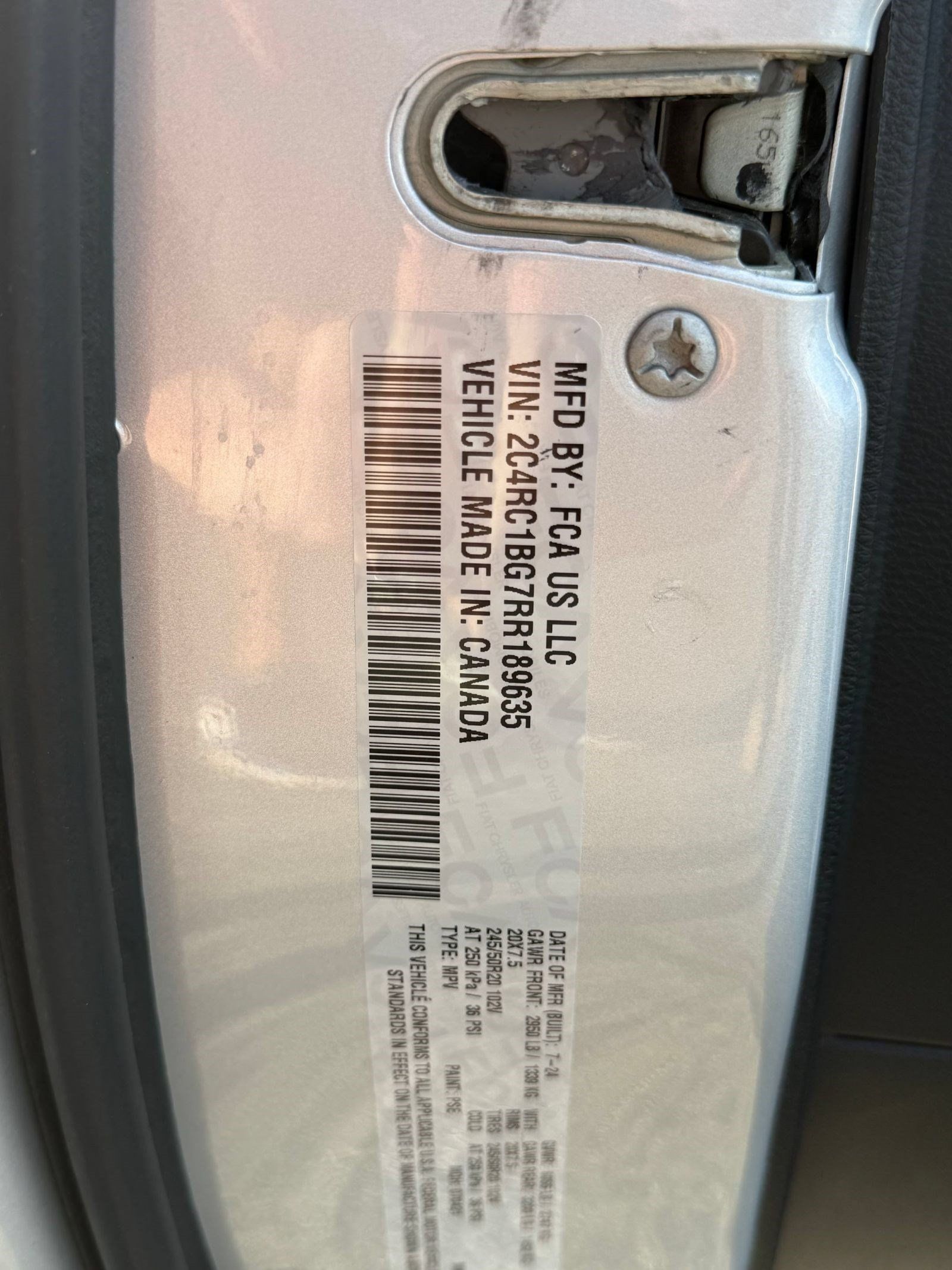 Used 2024 Chrysler Pacifica Touring-L w/ S Appearance Package FWD image 29
