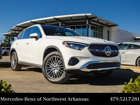 Used 2026 Mercedes-Benz GLC 300 4MATIC image 1