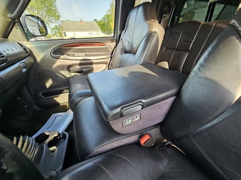 Used 1999 Dodge Ram 2500 Truck 2WD Quad Cab image 23