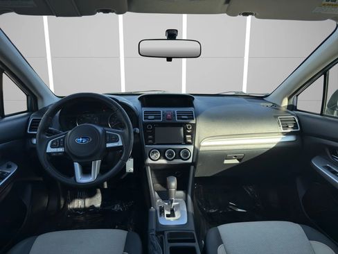 Used 2017 Subaru Crosstrek 2.0i Premium image 17