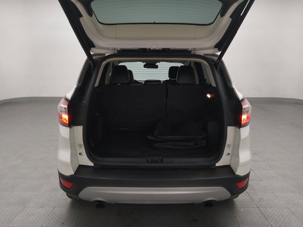 Used 2018 Ford Escape SEL w/ Ford Safe & Smart Package FWD image 29
