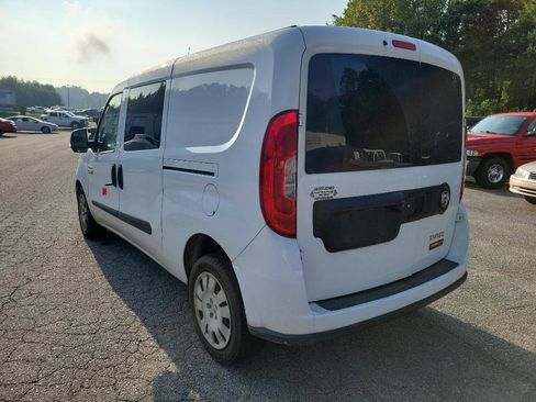 Used 2019 RAM ProMaster City Tradesman SLT image 19