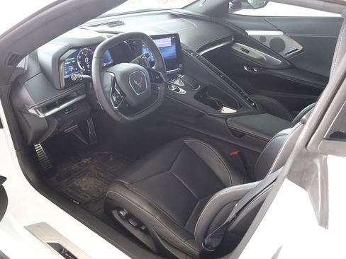 Used 2024 Chevrolet Corvette Stingray Preferred Cpe w/ 2LT image 21