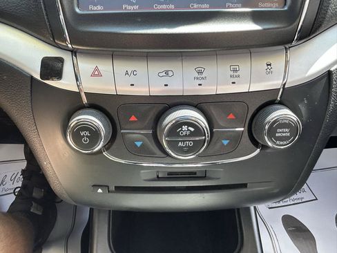 Used 2014 Dodge Journey Limited w/ Flexible Seating Group AWD/4WD image 26