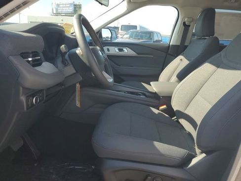 New 2026 Ford Explorer Active image 9