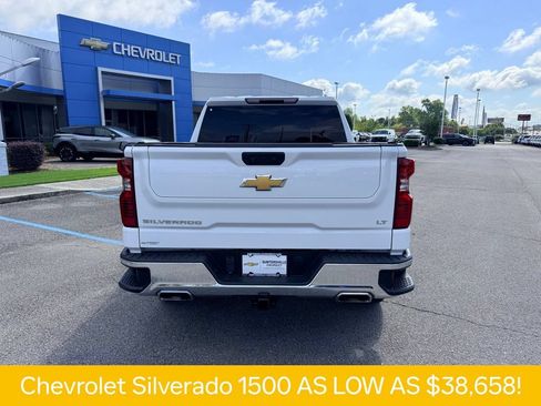 Used 2022 Chevrolet Silverado 1500 LT w/ Z71 Off-Road Package AWD/4WD image 5