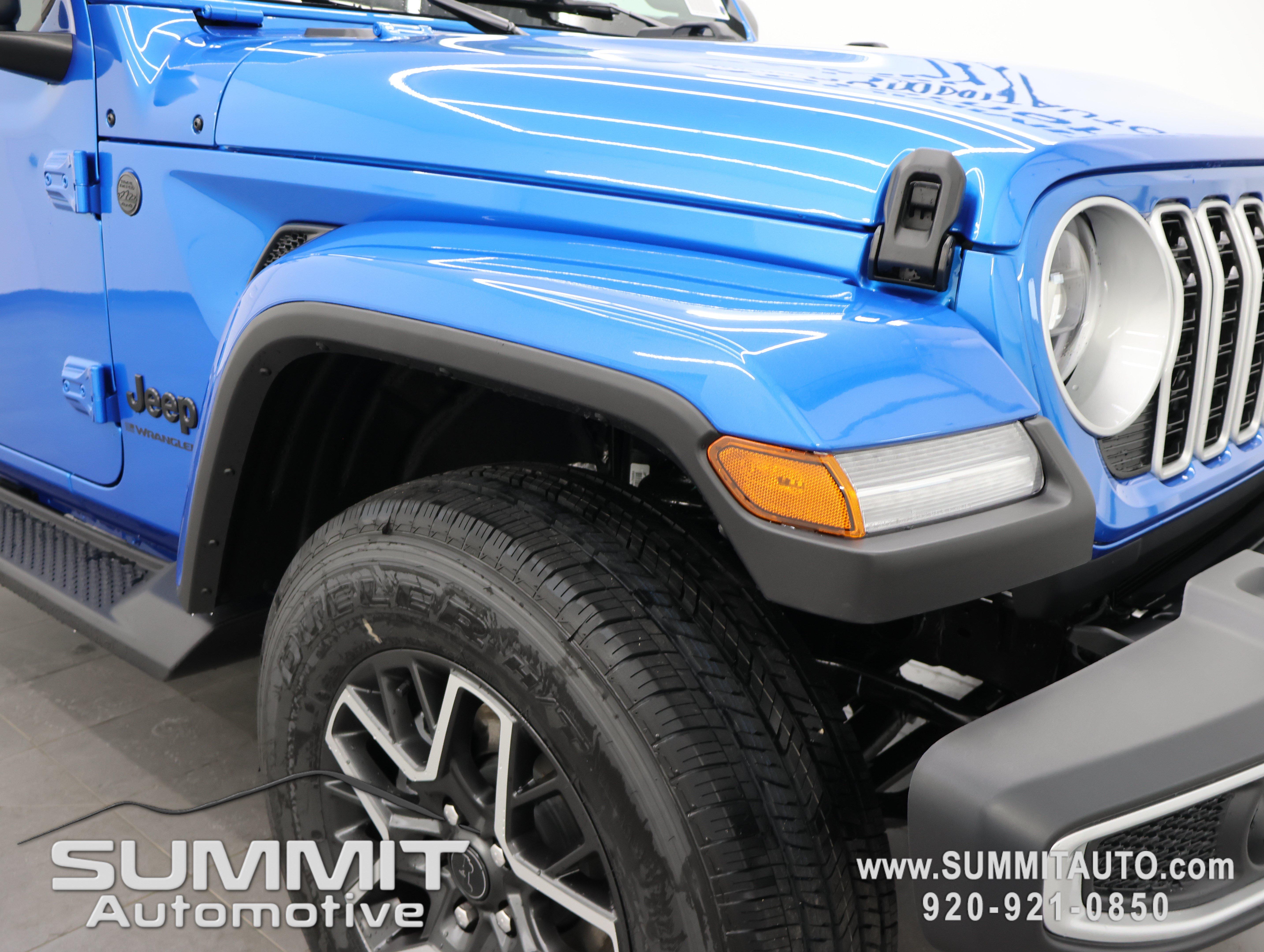 New 2027 Jeep Wrangler Unlimited Sahara AWD/4WD image 21