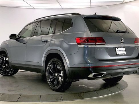 Used 2021 Volkswagen Atlas SE w/ Panoramic Sunroof Package image 10