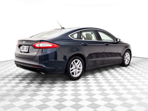 Used 2014 Ford Fusion SE w/ Equipment Group 202A image 7