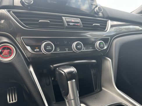 Used 2019 Honda Accord Sport image 17
