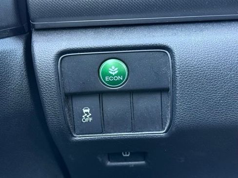 Used 2013 Honda Accord LX image 22