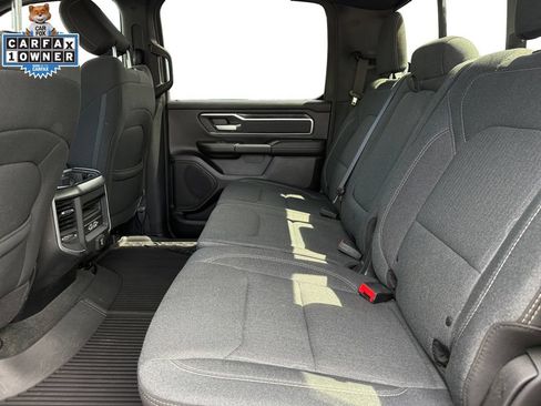 Used 2019 RAM 1500 Big Horn AWD/4WD image 14