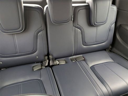 New 2026 INFINITI QX80 4WD w/ Sport Exterior Package image 31