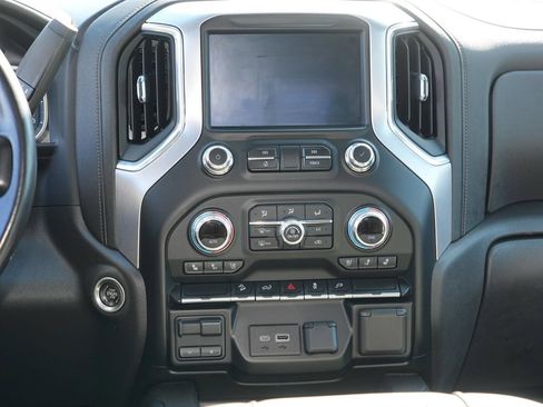 Used 2022 GMC Sierra 1500 SLT w/ SLT Premium Package AWD/4WD image 22