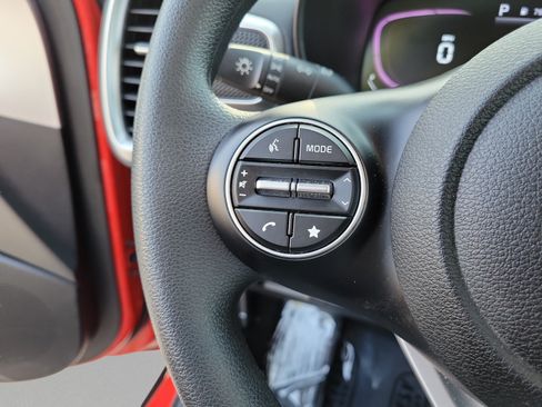 Certified 2023 Kia Soul LX w/ Option Group 015 FWD image 25