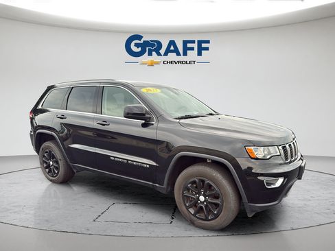 Used 2022 Jeep Grand Cherokee Laredo E AWD/4WD image 16