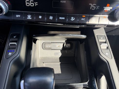 Used 2020 Kia Telluride EX AWD/4WD image 25