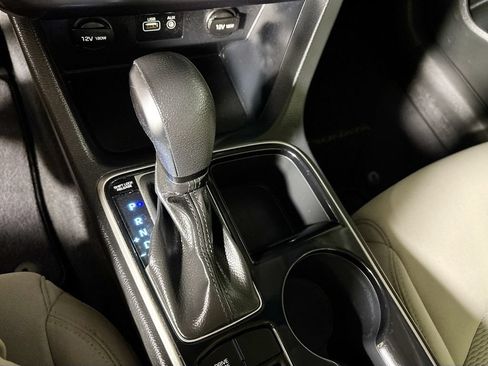 Used 2019 Hyundai Sonata SE FWD image 17