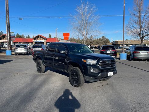 Used 2019 Toyota Tacoma SR5 image 9
