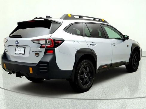 Used 2025 Subaru Outback Wilderness AWD/4WD image 5