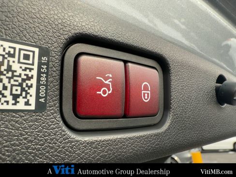 Certified 2024 Mercedes-Benz E 450 4MATIC Sedan image 25