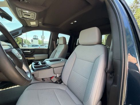 Used 2022 GMC Sierra 2500 SLE w/ SLE Convenience Package AWD/4WD image 10