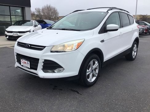 Used 2013 Ford Escape SE image 2