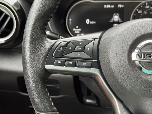 Used 2020 Nissan Kicks SR w/ SR Premium Package image 19