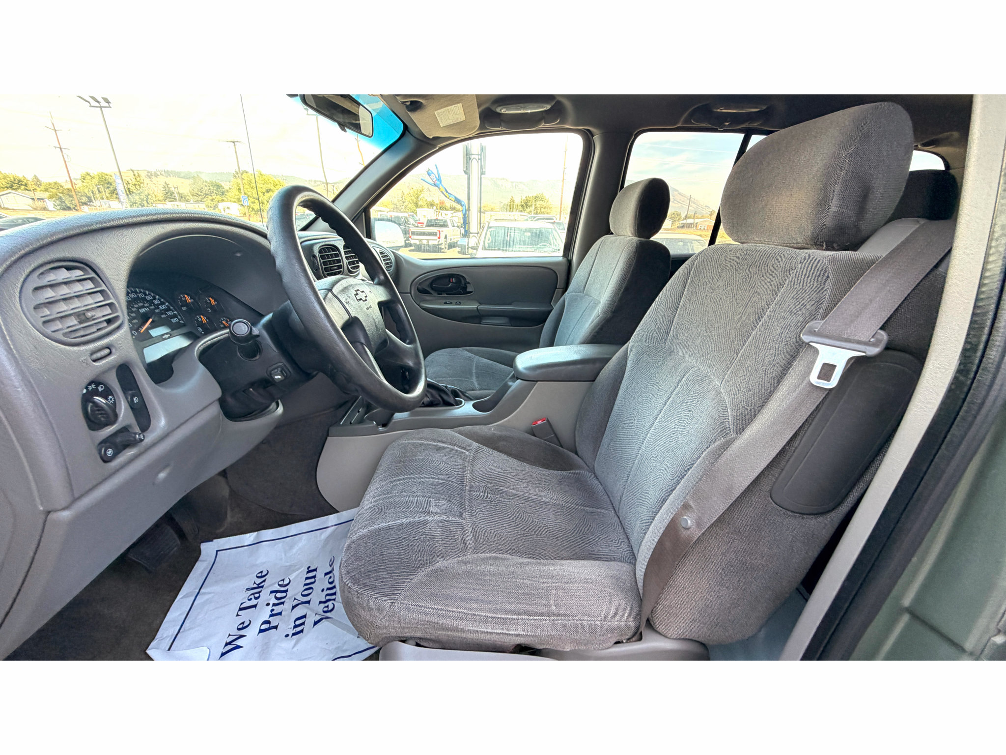 Used 2004 Chevrolet TrailBlazer LT AWD/4WD image 16