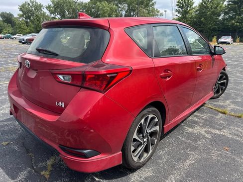 Used 2017 Toyota Corolla iM w/ All-Weather Mat Package FWD image 5