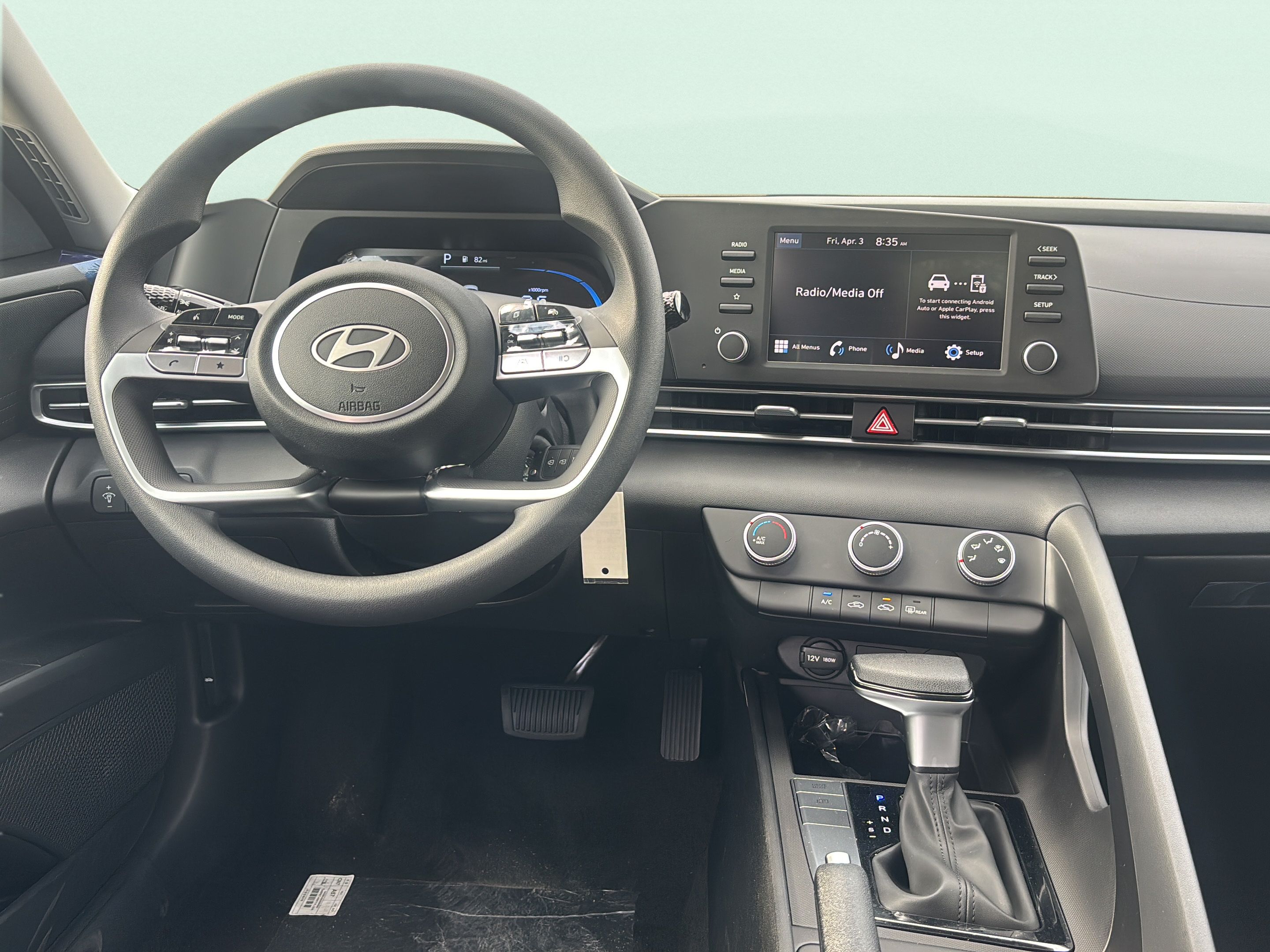 Certified 2026 Hyundai Elantra SE FWD image 10