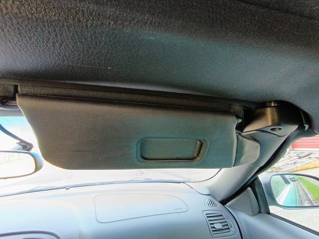 Used 2002 Ford Thunderbird RWD image 56