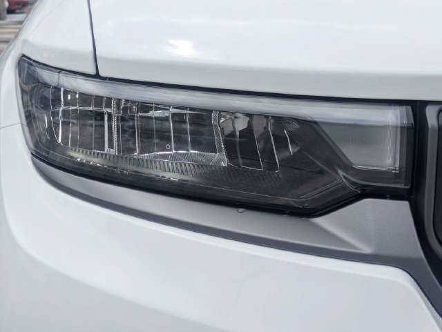 New 2026 Jeep Grand Cherokee Limited AWD/4WD image 10