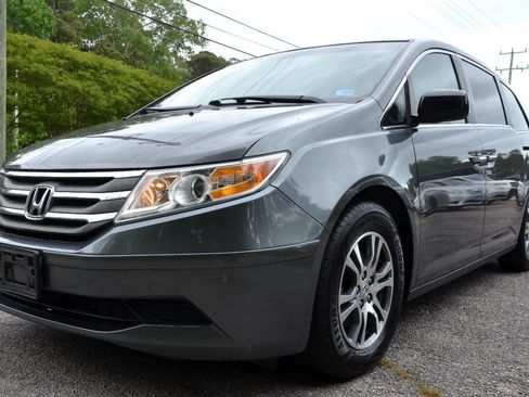 Used 2012 Honda Odyssey EX image 2
