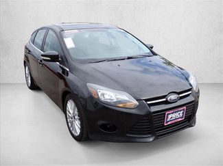Used 2014 Ford Focus Titanium FWD video 4