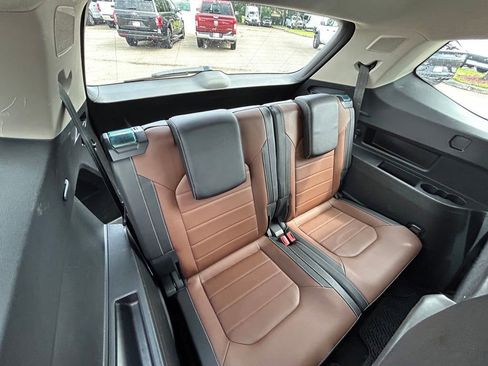 Used 2021 Volkswagen Atlas SEL Premium AWD/4WD image 27