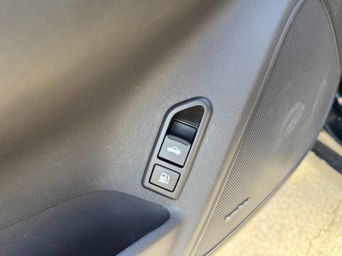 Used 2010 Hyundai Sonata Limited image 11