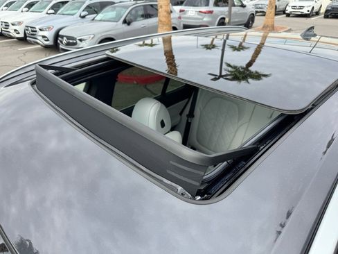 Used 2023 BMW X5 xDrive45e w/ Climate Comfort Package image 26