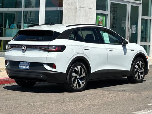 Used 2023 Volkswagen ID.4 Pro RWD image 4