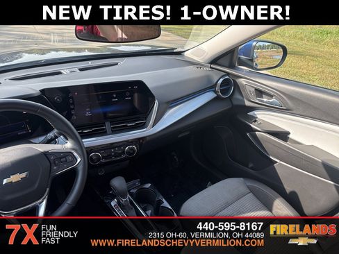 Certified 2024 Chevrolet Trax LT w/ Driver Confidence Package image 39