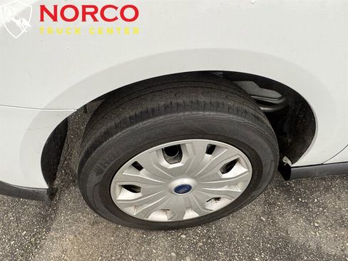 Used 2021 Ford Transit Connect XLT image 18